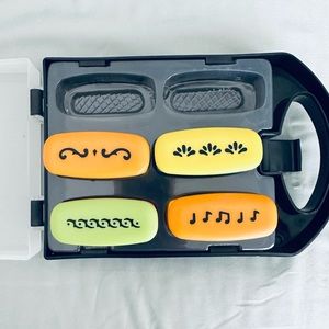 The Paper Studio 4-Piece Scrapbooking Craft Puncher Set & Case